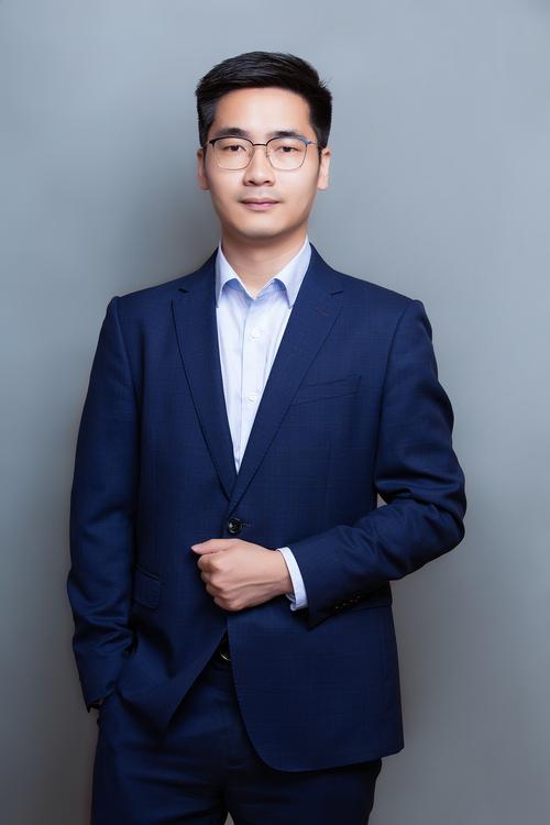 唐述珍 视觉与舞美负责人